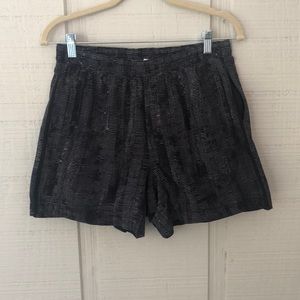 Men’s Pacebreaker short with liner 5.5”